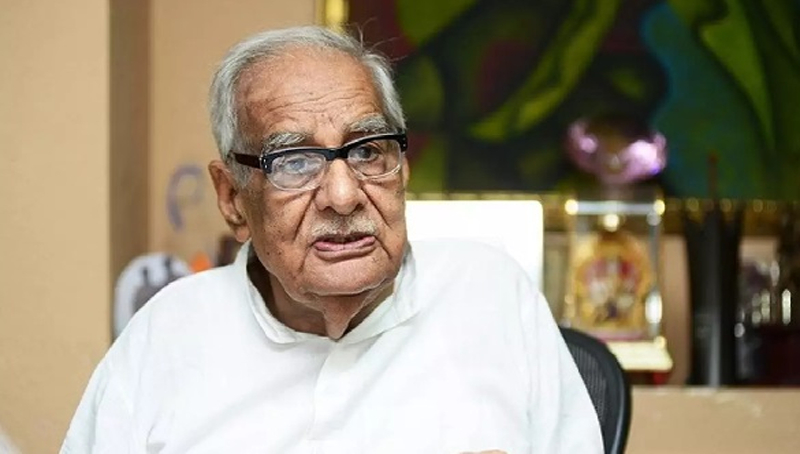 वरिष्ठ पत्रकार कुलदीप नैयर का निधन